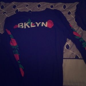 🌹Bowery long sleeved rose shirt 🌹